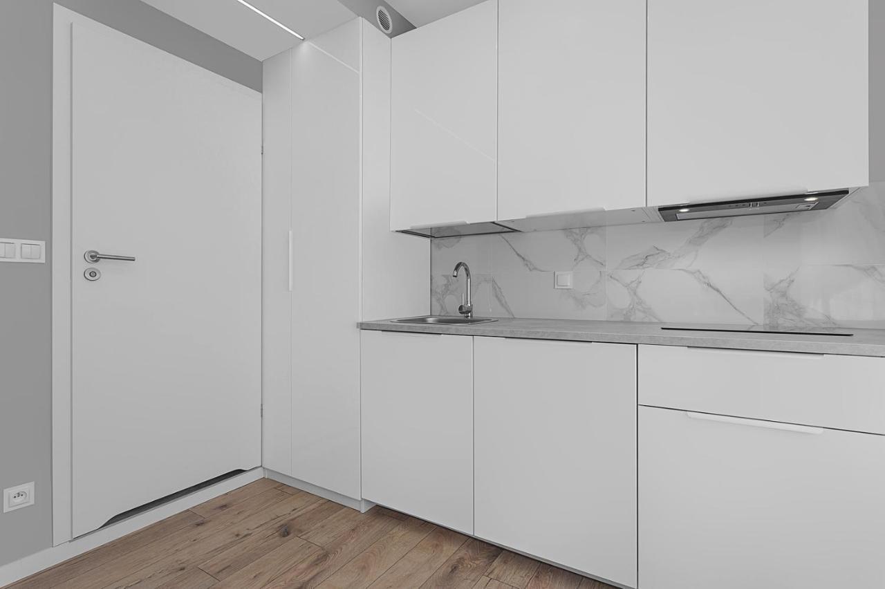 Enes Apartments Legnicka Street A Wroclaw Dış mekan fotoğraf