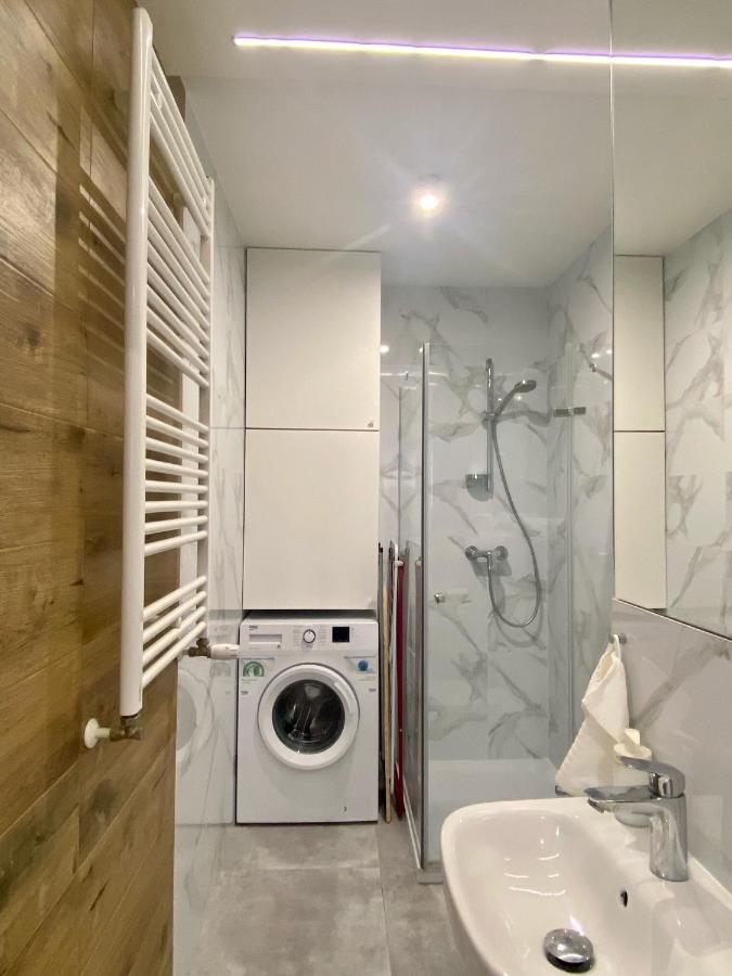Enes Apartments Legnicka Street A Wroclaw Dış mekan fotoğraf